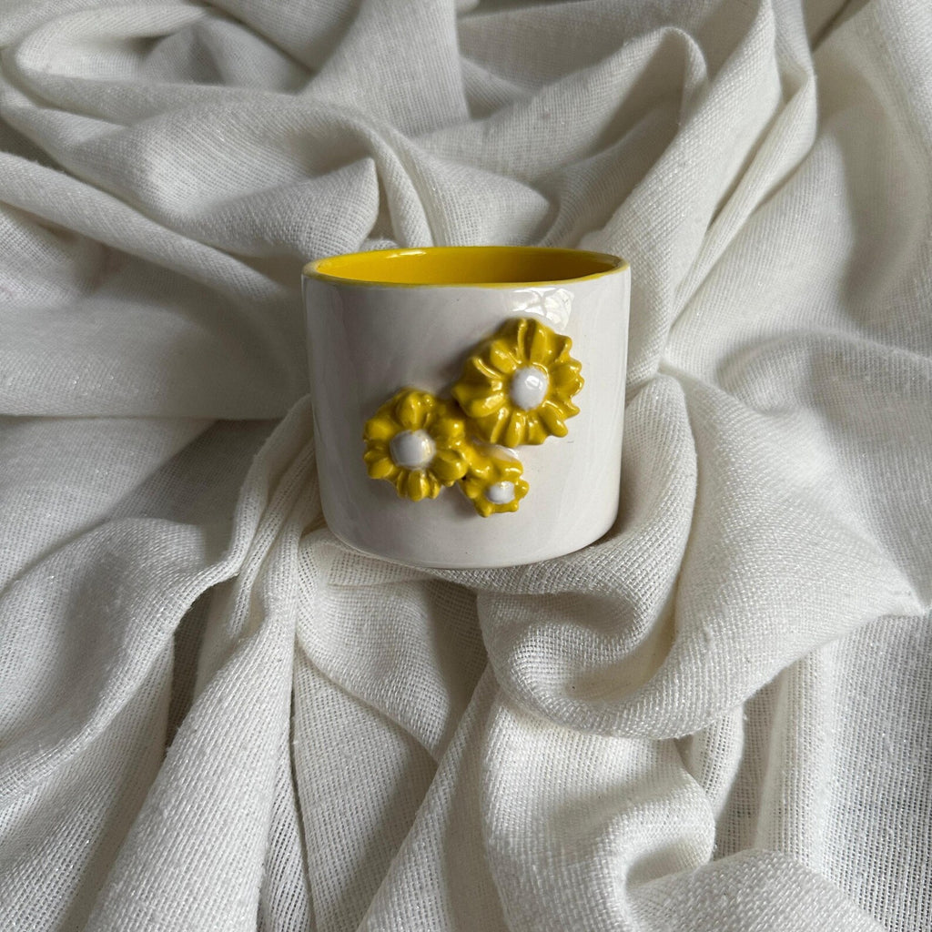 Handmade White and Yellow Daisy Ceramic Tumbler 160 ml